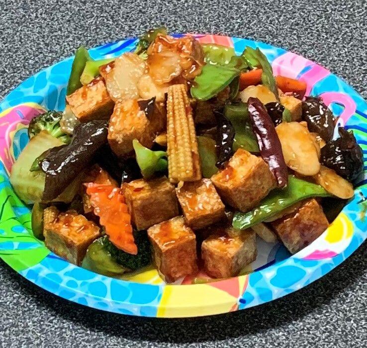 101. TOFU W. GARLIC SAUCE