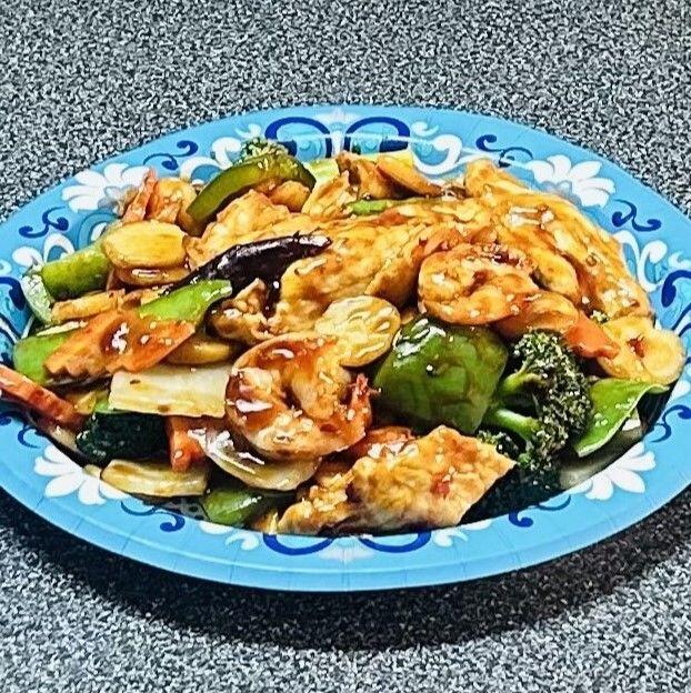 S8. HUNAN DOUBLE DELIGHT