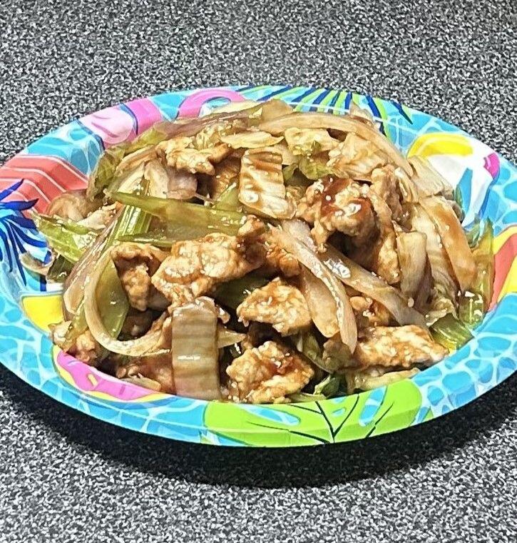 135. ROAST PORK CHOW MEIN