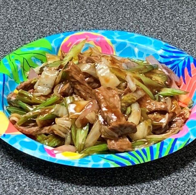 137. BEEF CHOW MEIN