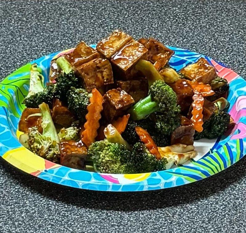 108. TOFO WITH BROCCOLI