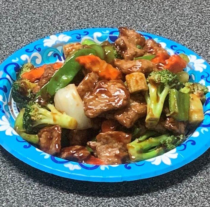 79. PORK W. MIXED VEGETABLES