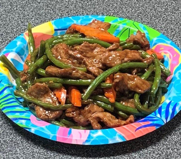 74. BEEF W. GREEN BEANS
