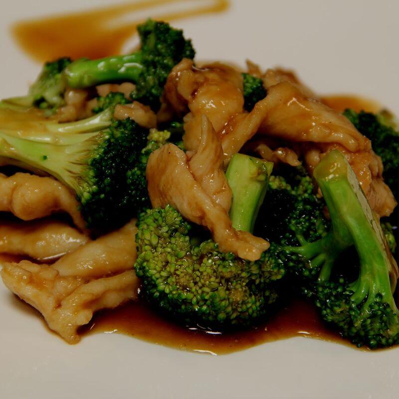 45. CHICKEN W. BROCCOLI