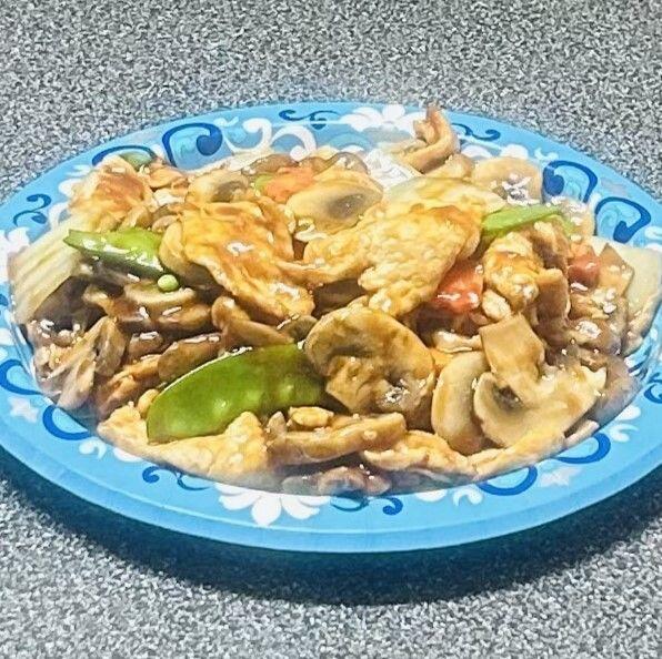 53. CHICKEN W. MUSHROOM